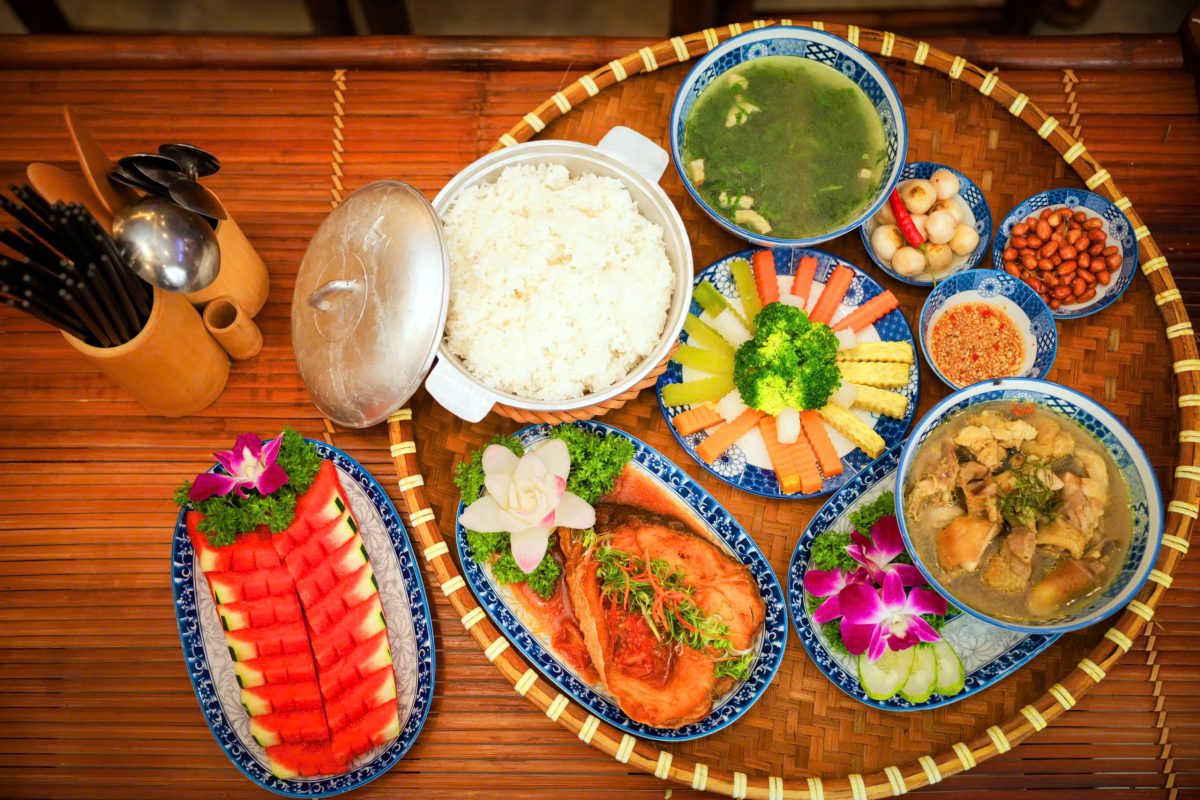 Cơm Việt- Nhà Hàng Cơm Niêu Hà Tĩnh