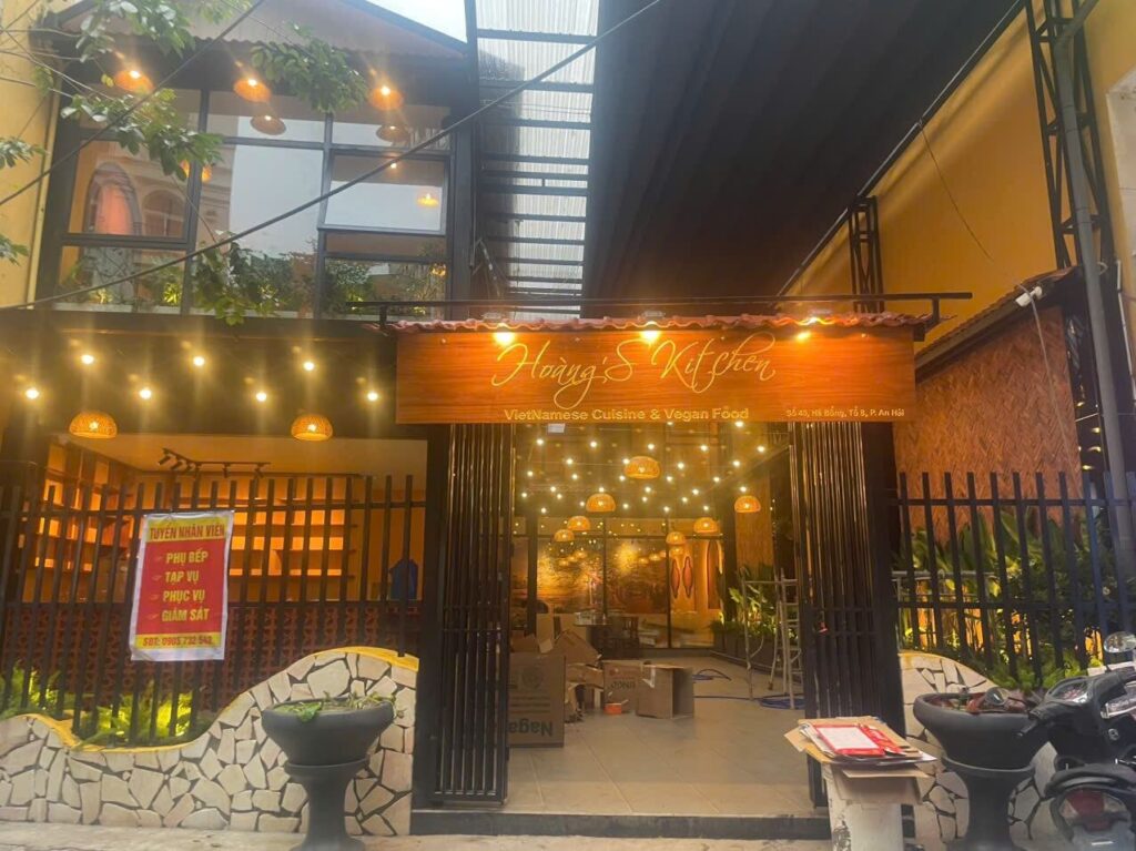 Hoang’s Kitchen -Vietnamese cuisine & Vegan food
