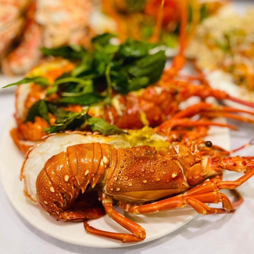 Luong Son Cang Restaurant