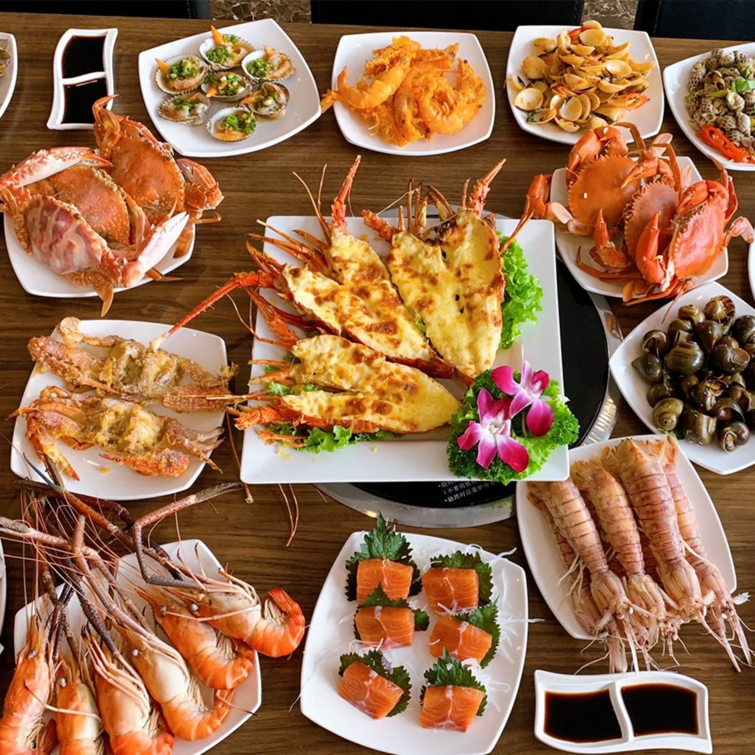 Nhà Hàng Buffet Hải Sản Sơn Trang
