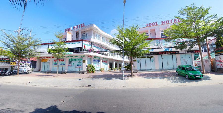 1001 Hotel
