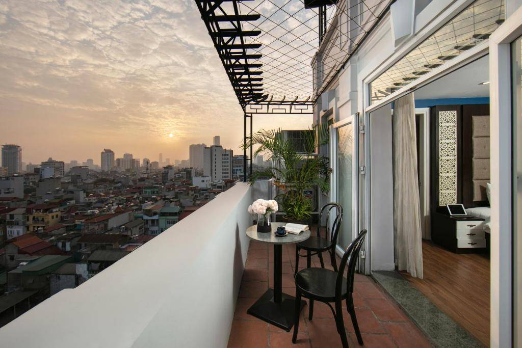 20 Hotel & Apartment 4