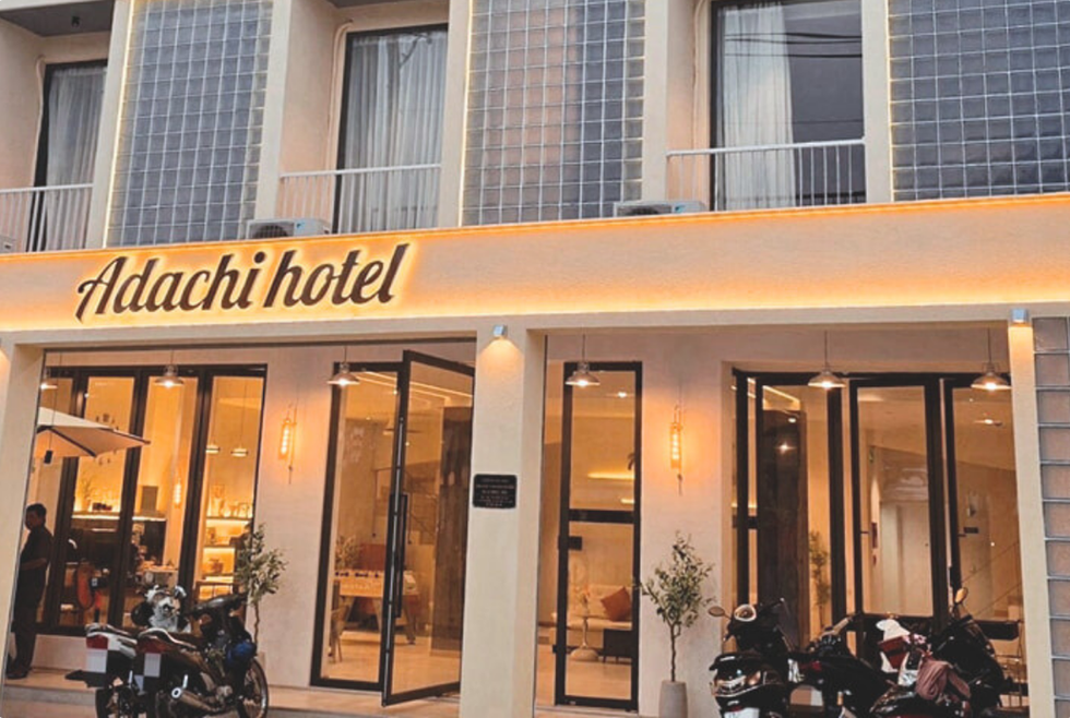 Adachi Hotel Kênh Tân Hóa 3