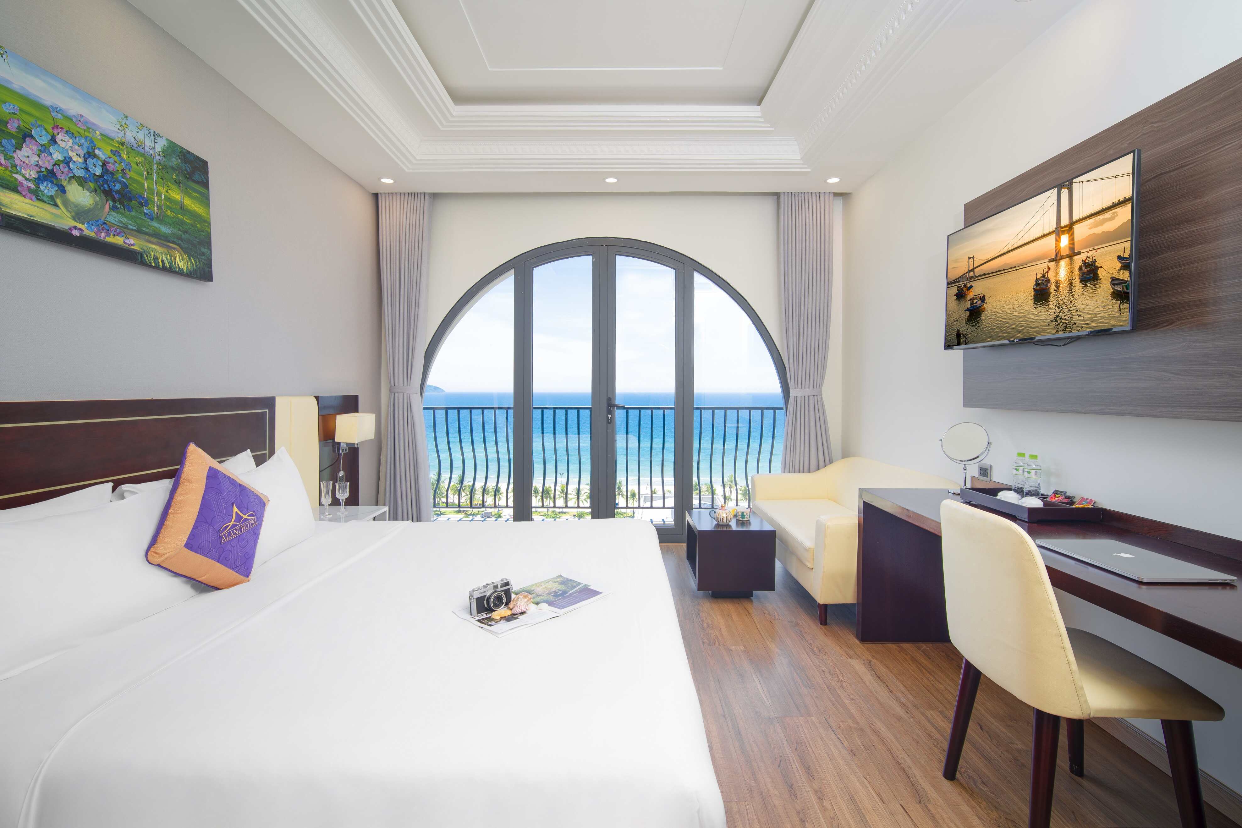 Alani Hotel & Spa Danang 5