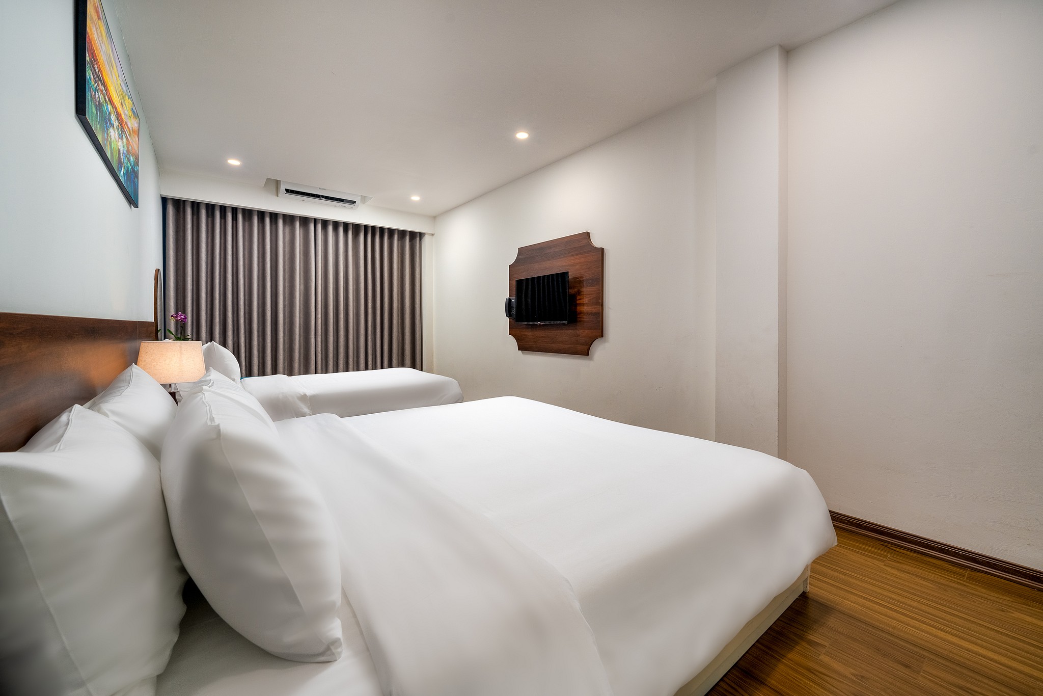 Astoria Hanoi Hotel & Travel 5