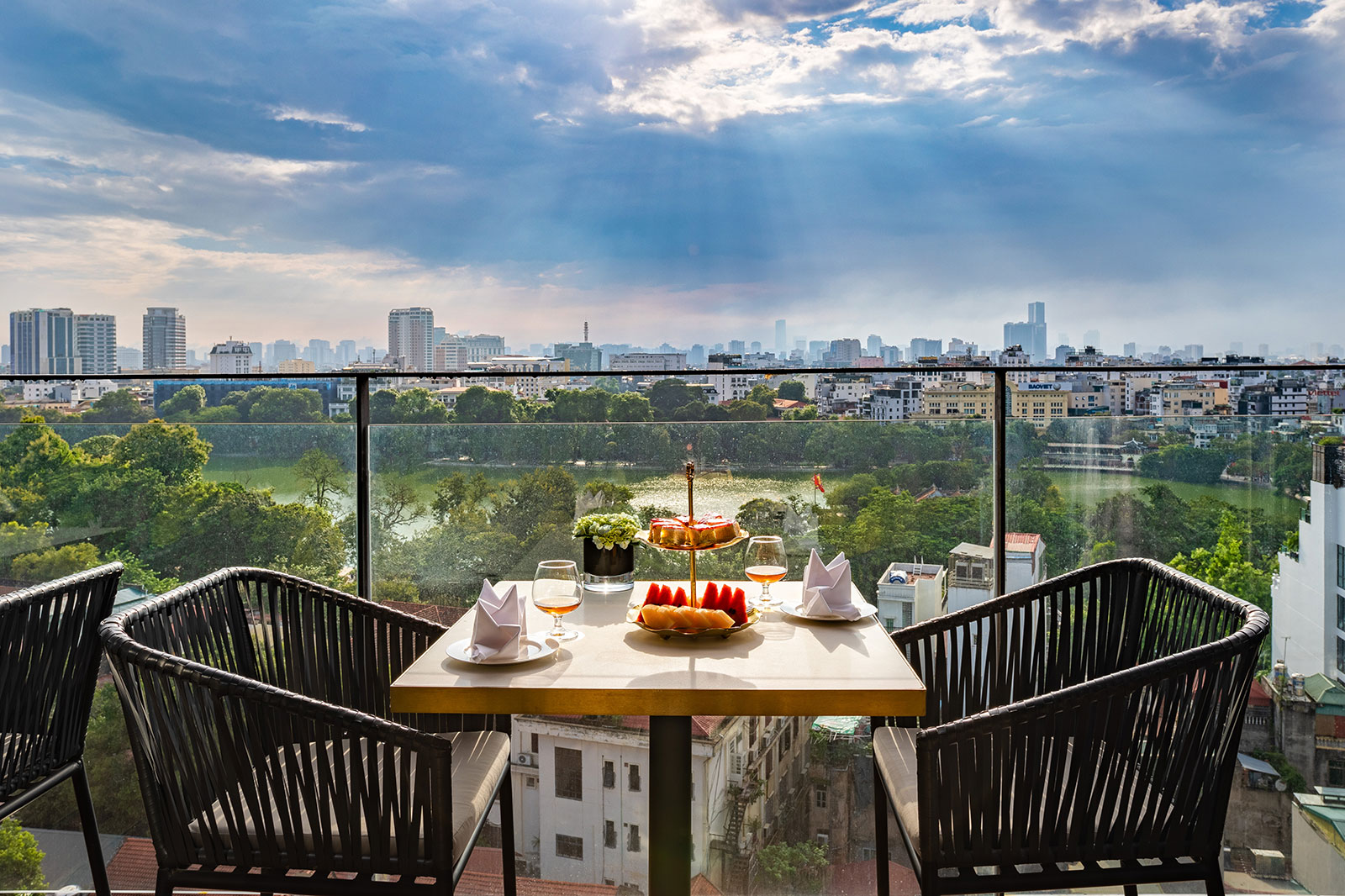 Authentic Hanoi Boutique Hotel 3