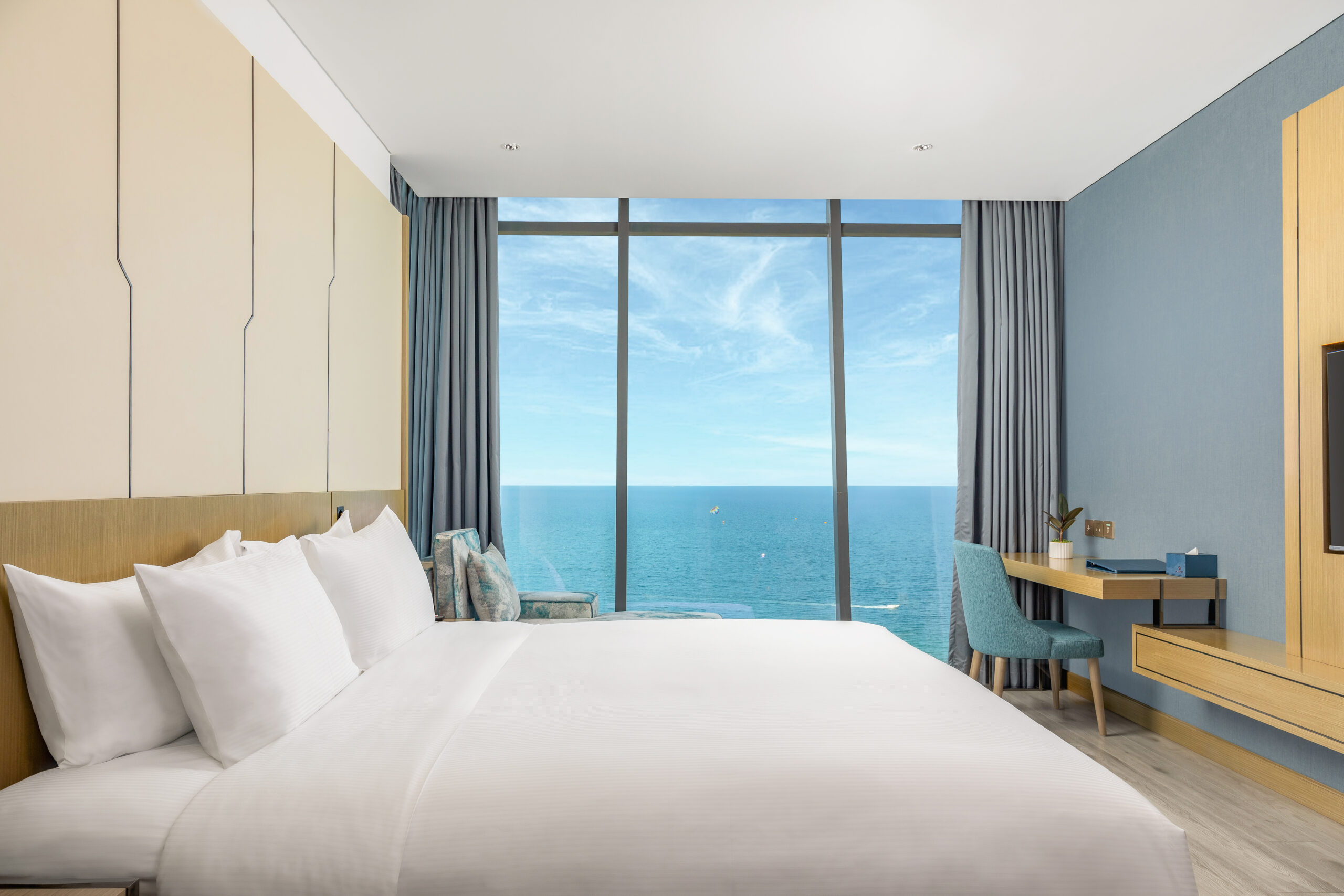 Awaken Danang Hotel 2