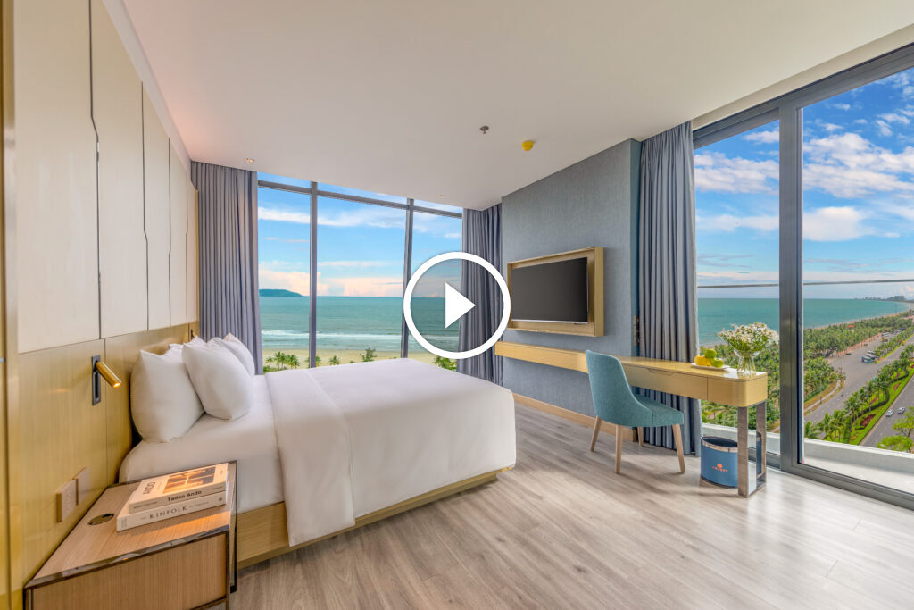 Awaken Danang Hotel 4