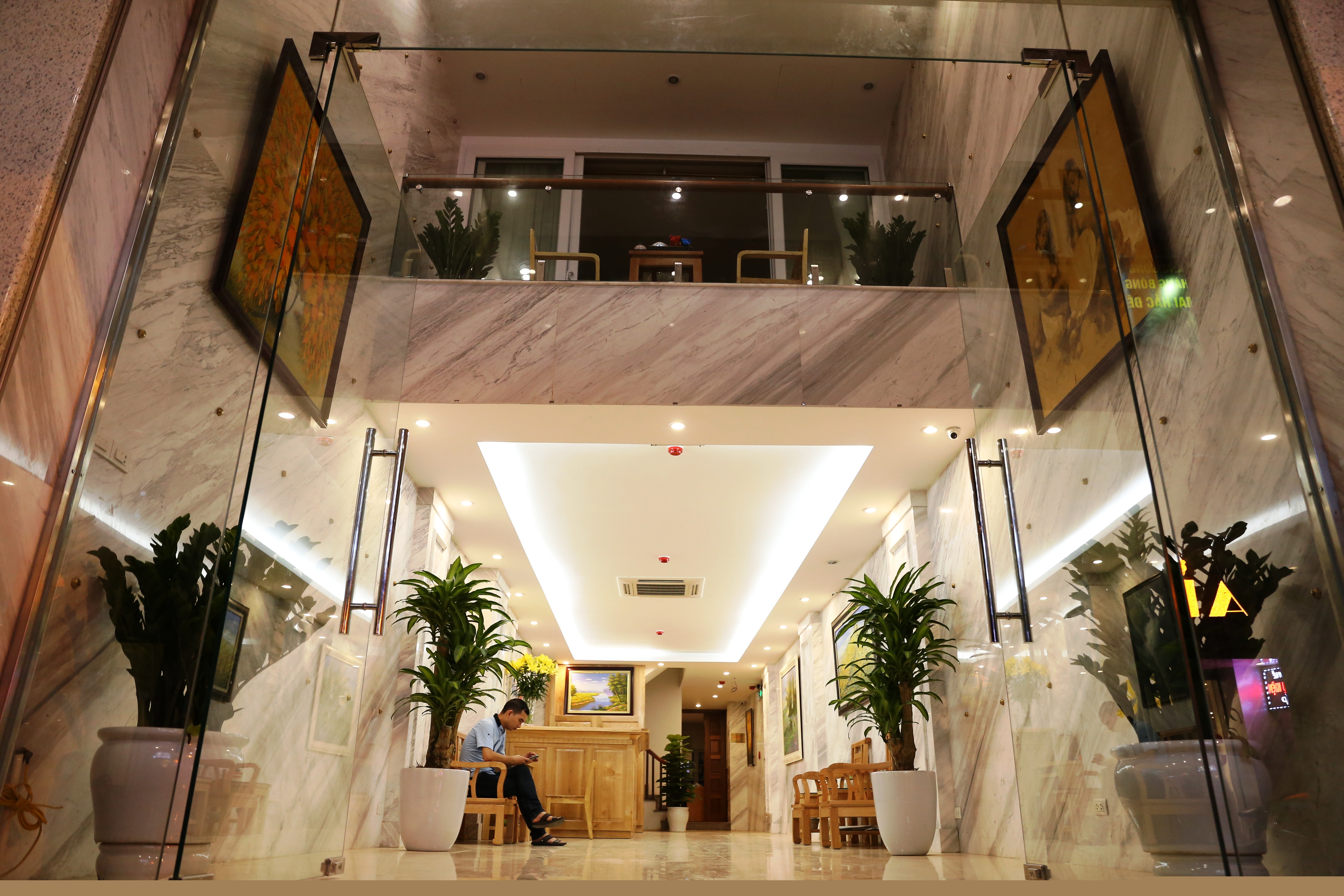 BLUE HA NOI HOTEL