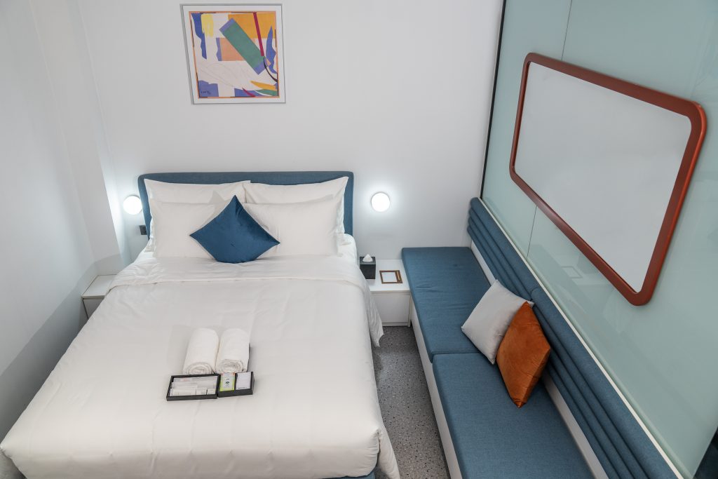 Brown Dot Hotel Saigon Airport 4