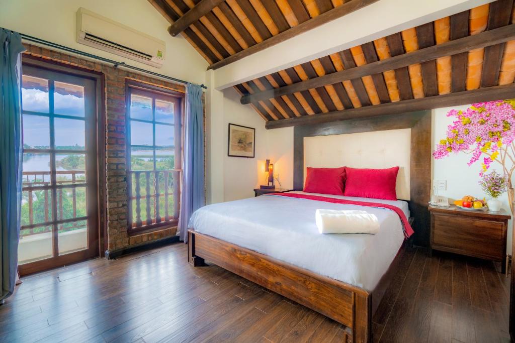 Calm House Hotel Hoi An