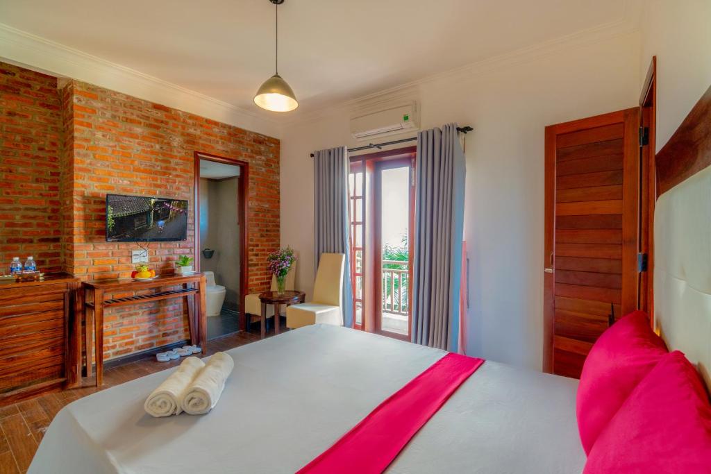 Calm House Hotel Hoi An 3