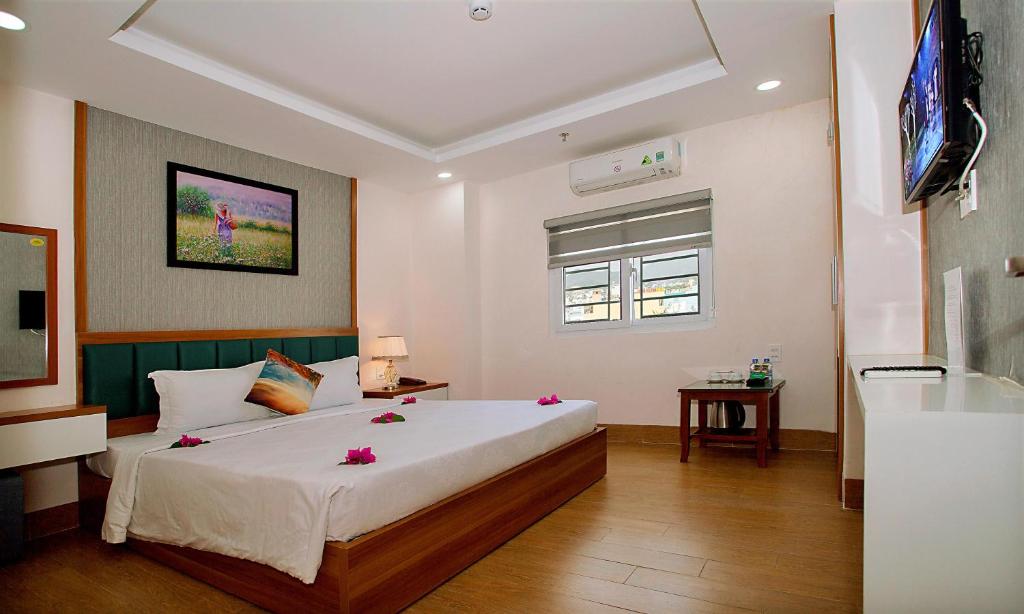 Canary Nha Trang Hotel