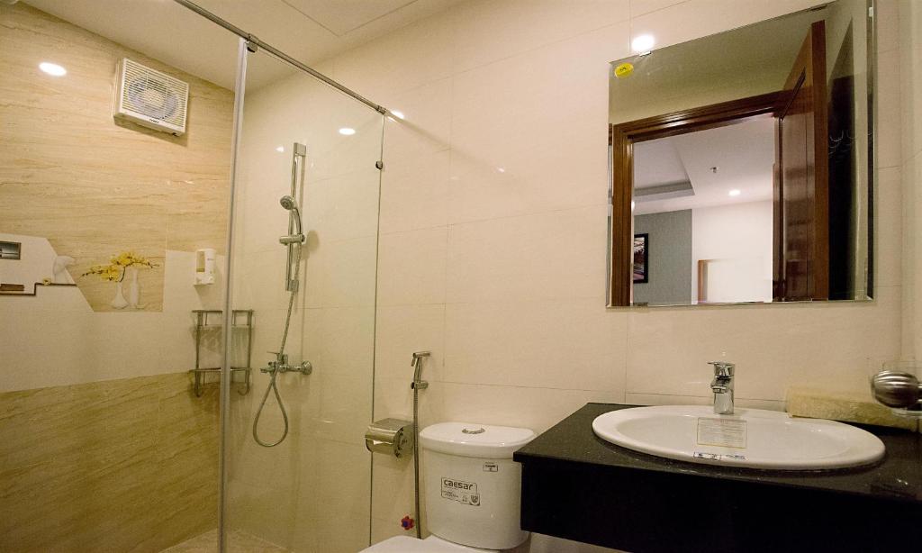 Canary Nha Trang Hotel 2