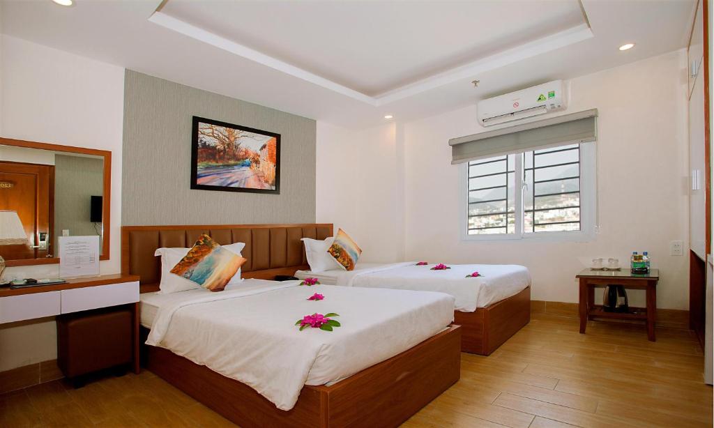 Canary Nha Trang Hotel 3