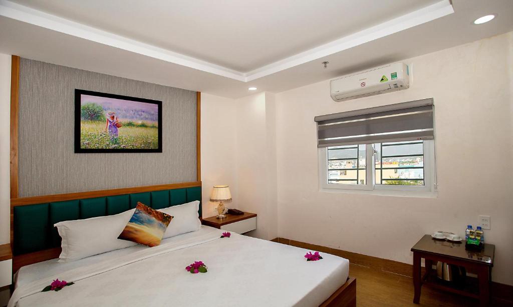 Canary Nha Trang Hotel 4