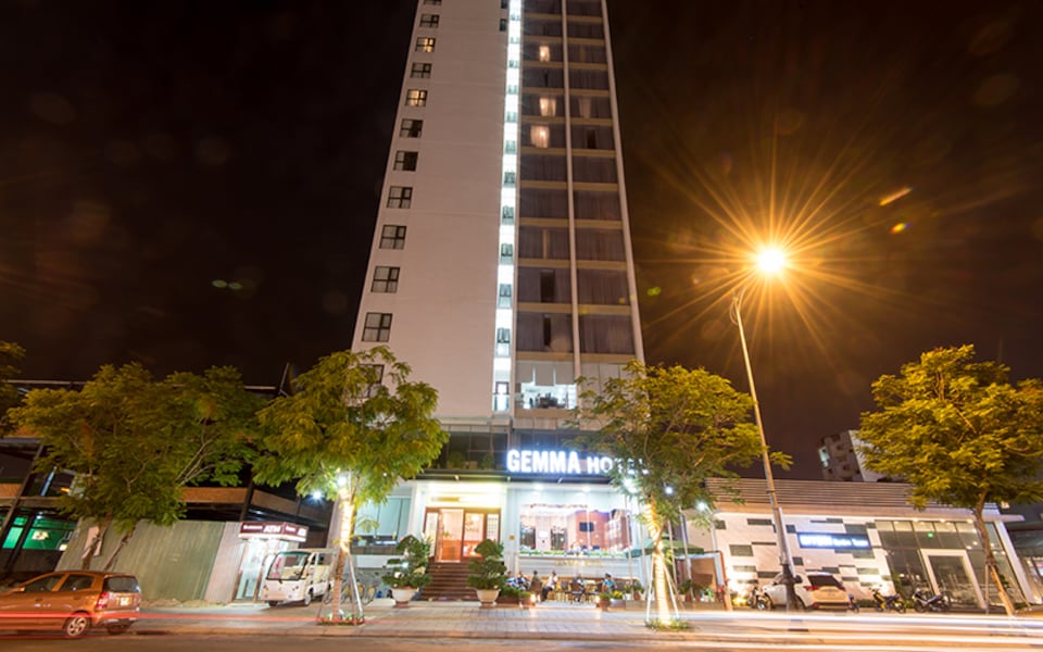 Capital O 1176 Gemma Hotel & Apartment (Near Dragon Bridge) 3