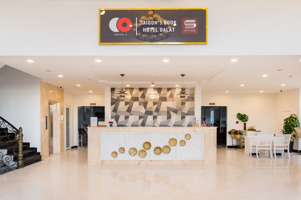 Capital O 585 Saigon Book Da Lat Hotel 4