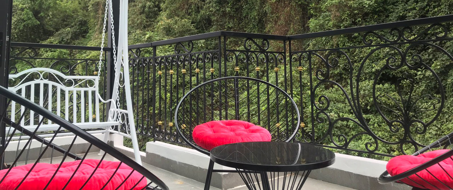 Cat Ba View Hotel 5