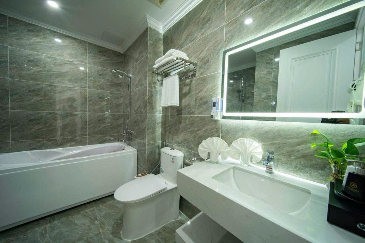 Catba Wonder Hotel 4
