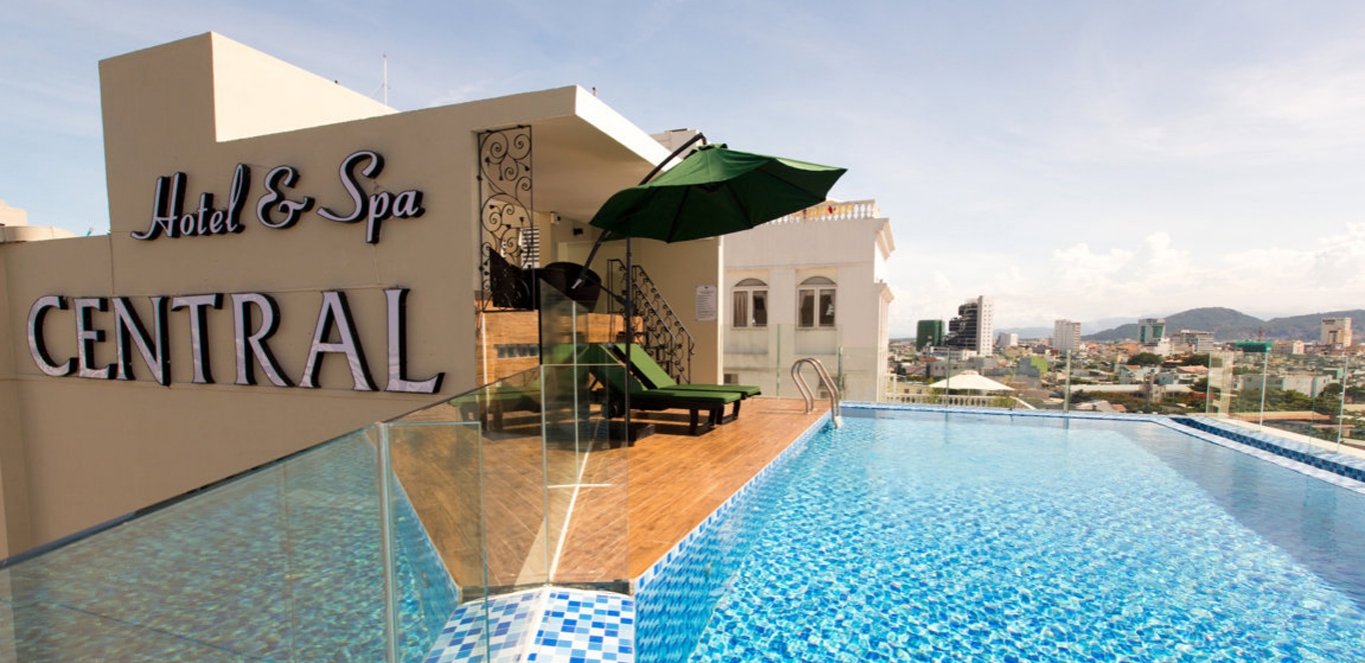 Central Hotel & Spa 2