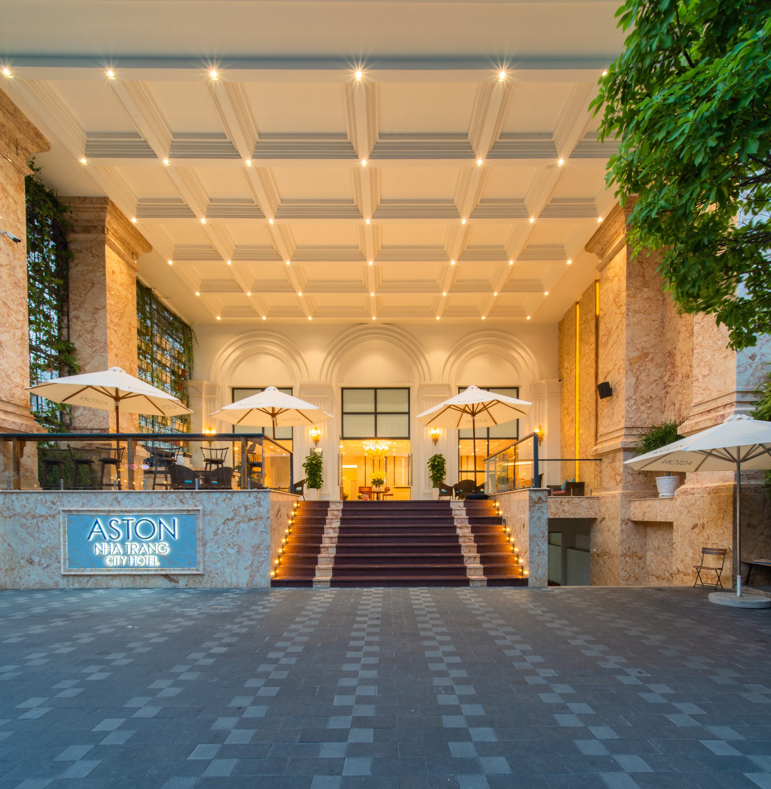 Daphovina Hotel