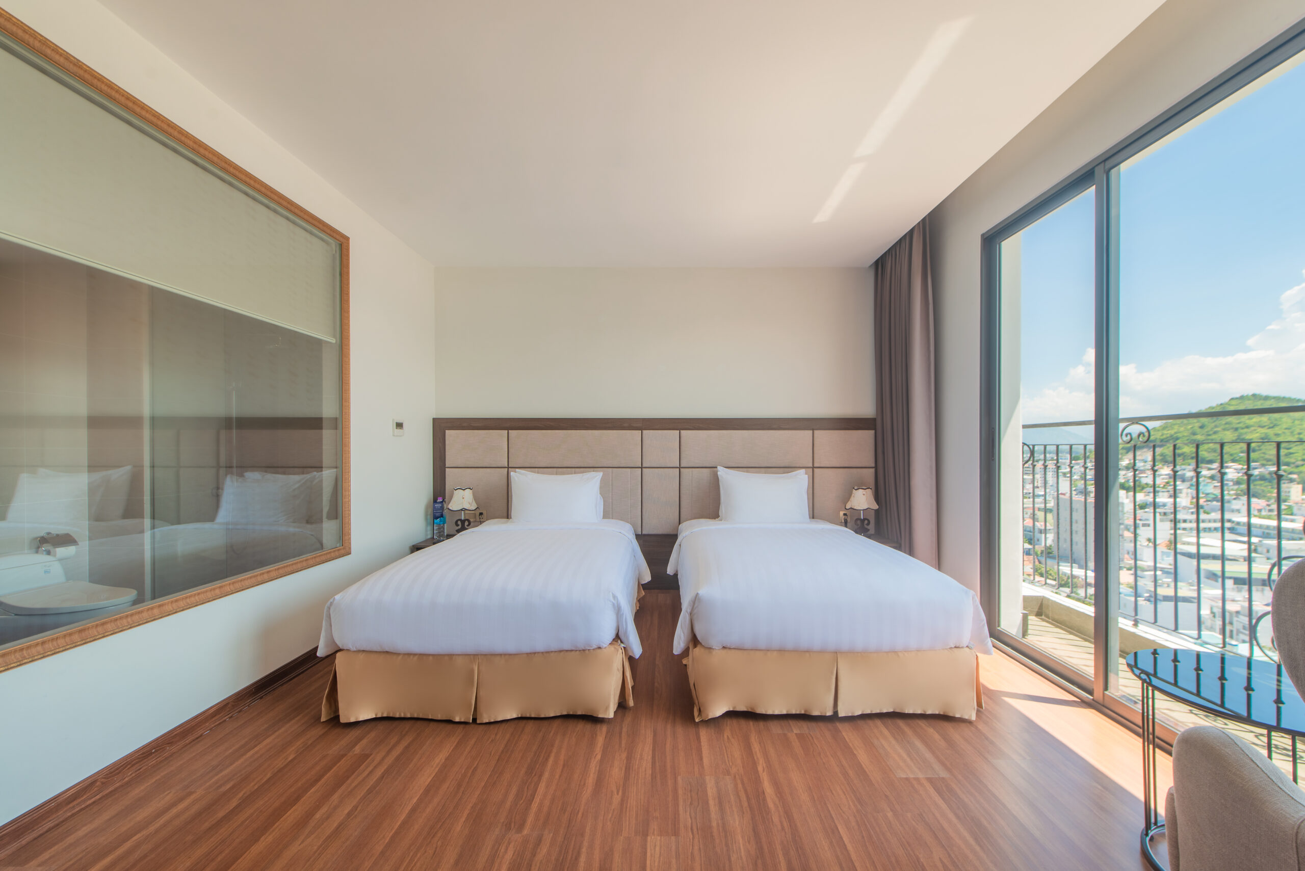 Daphovina Hotel 4