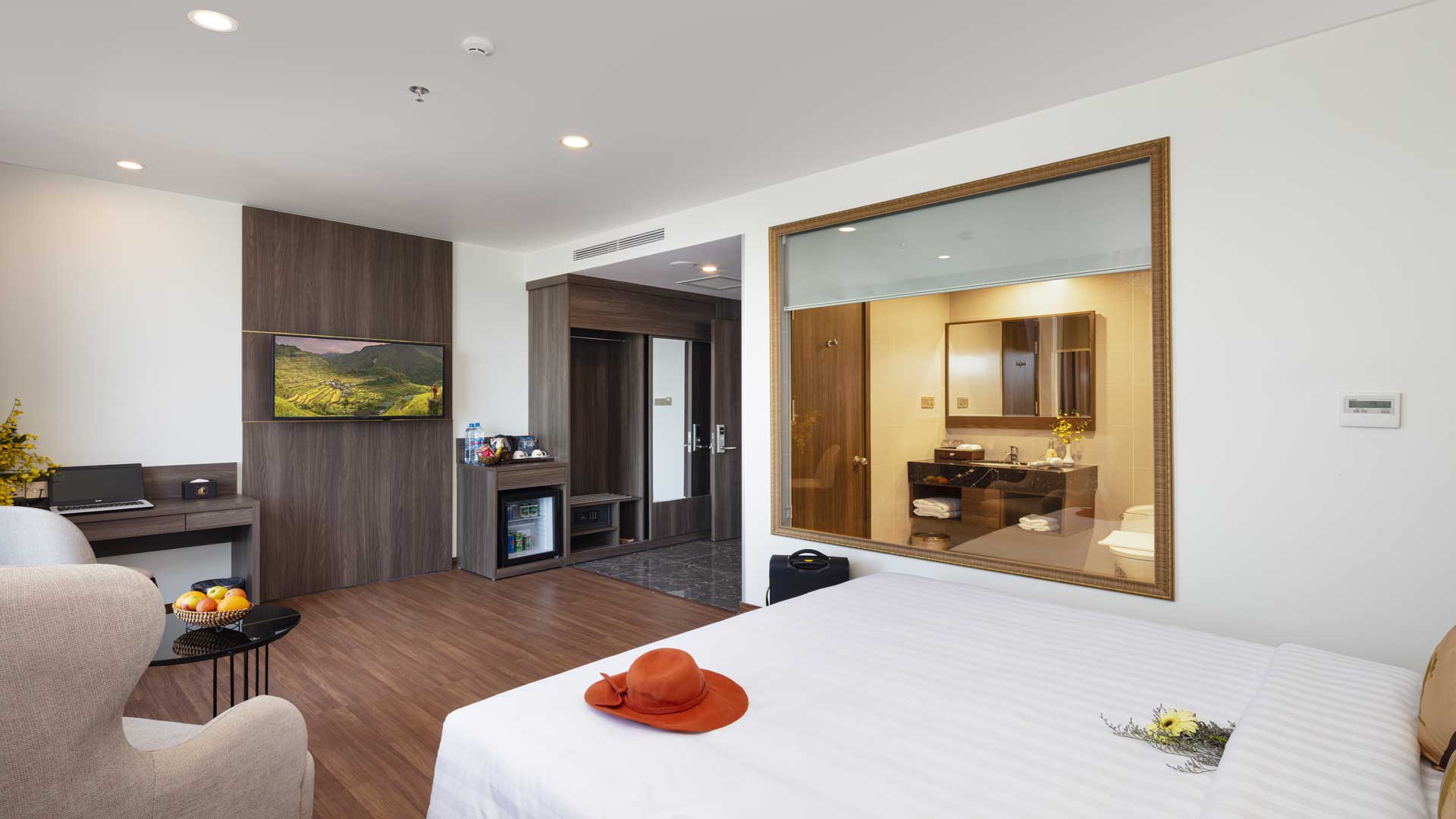 Daphovina Hotel 5