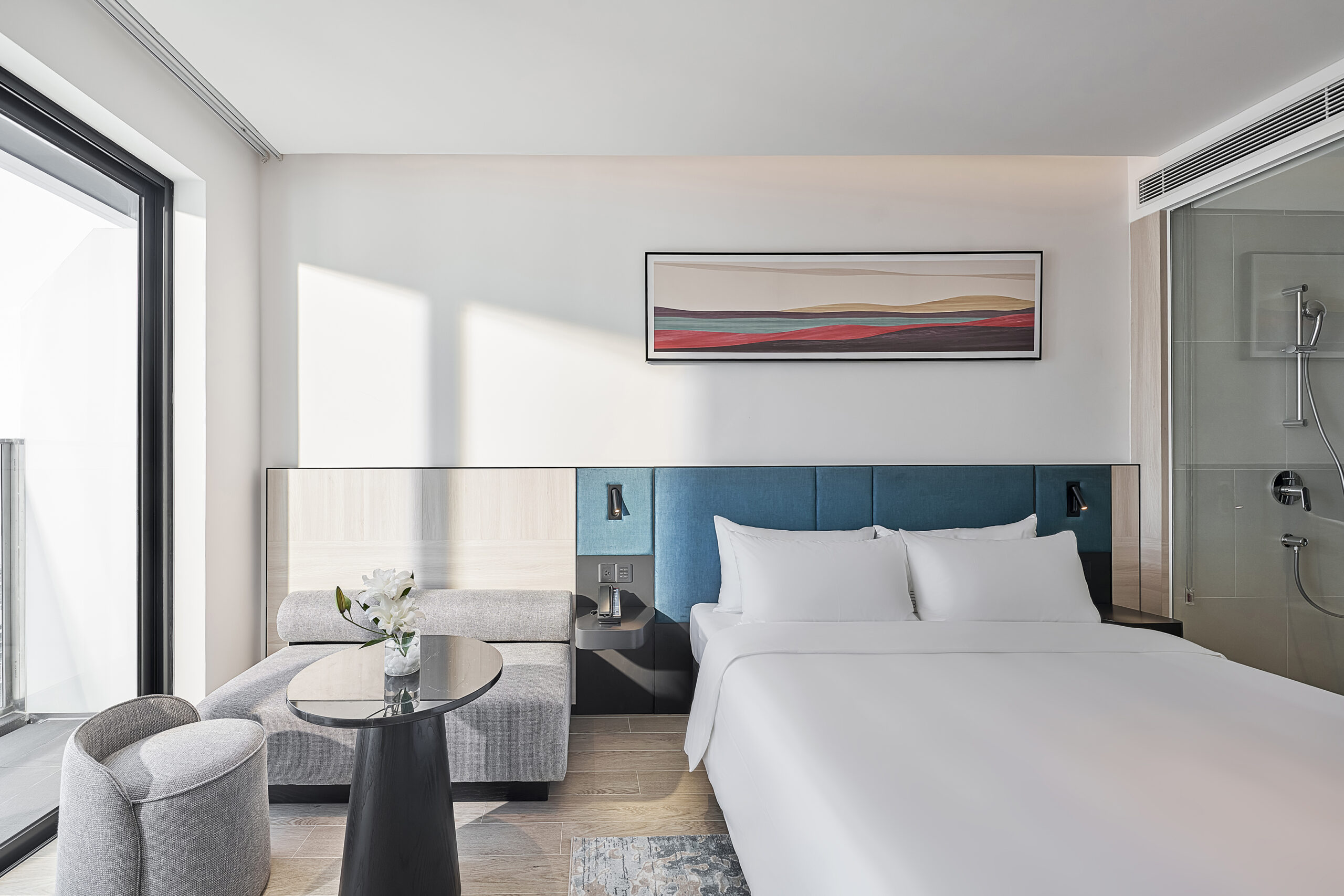 December Hotel 4