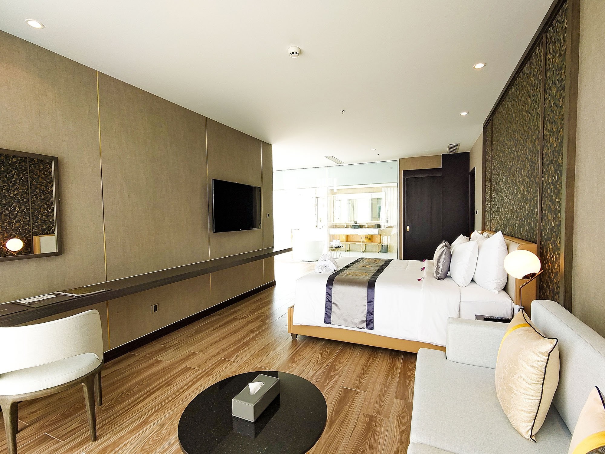 DIAMOND STARS BEN TRE HOTEL 4
