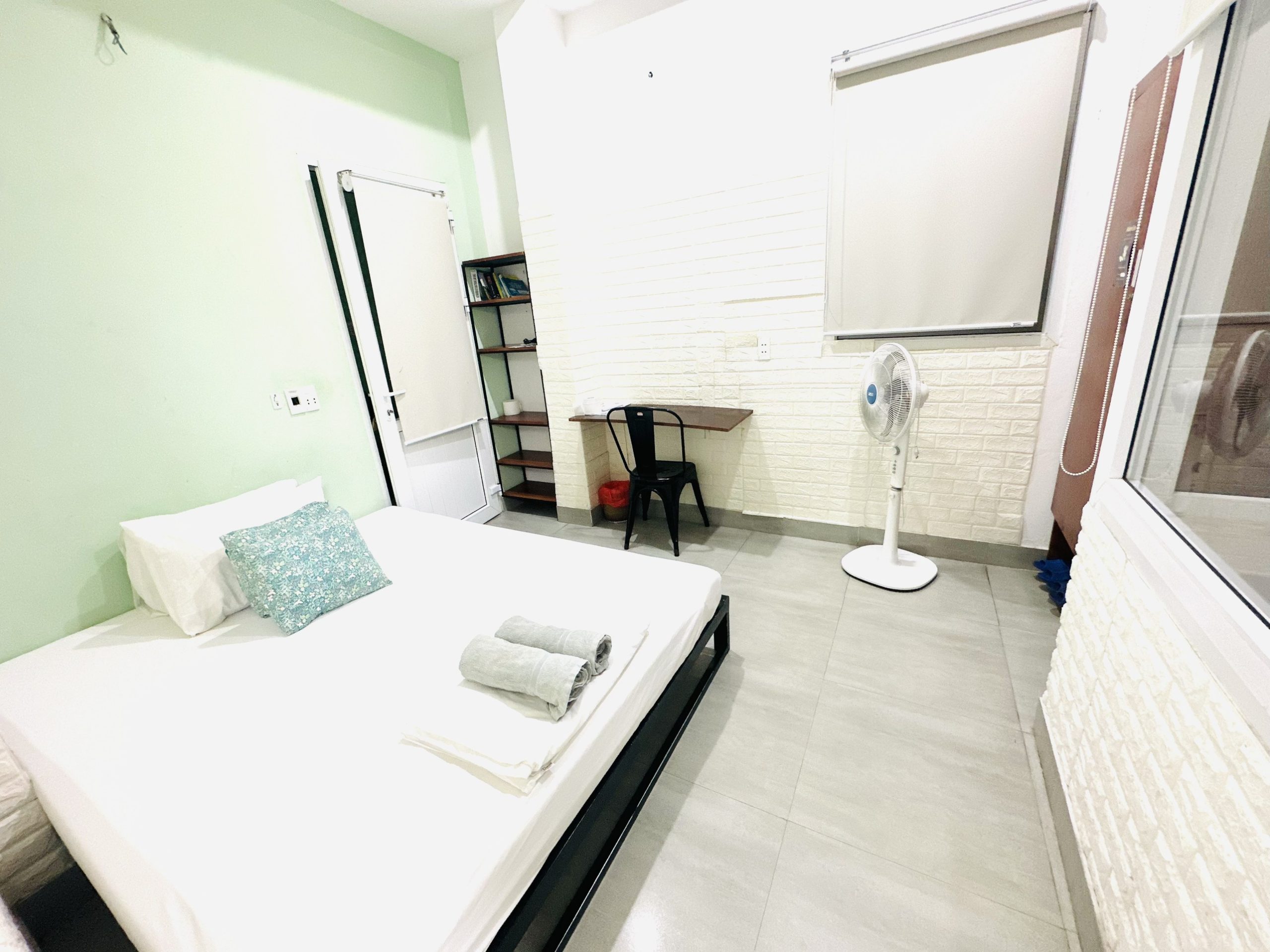 Dolphin Homestay 5