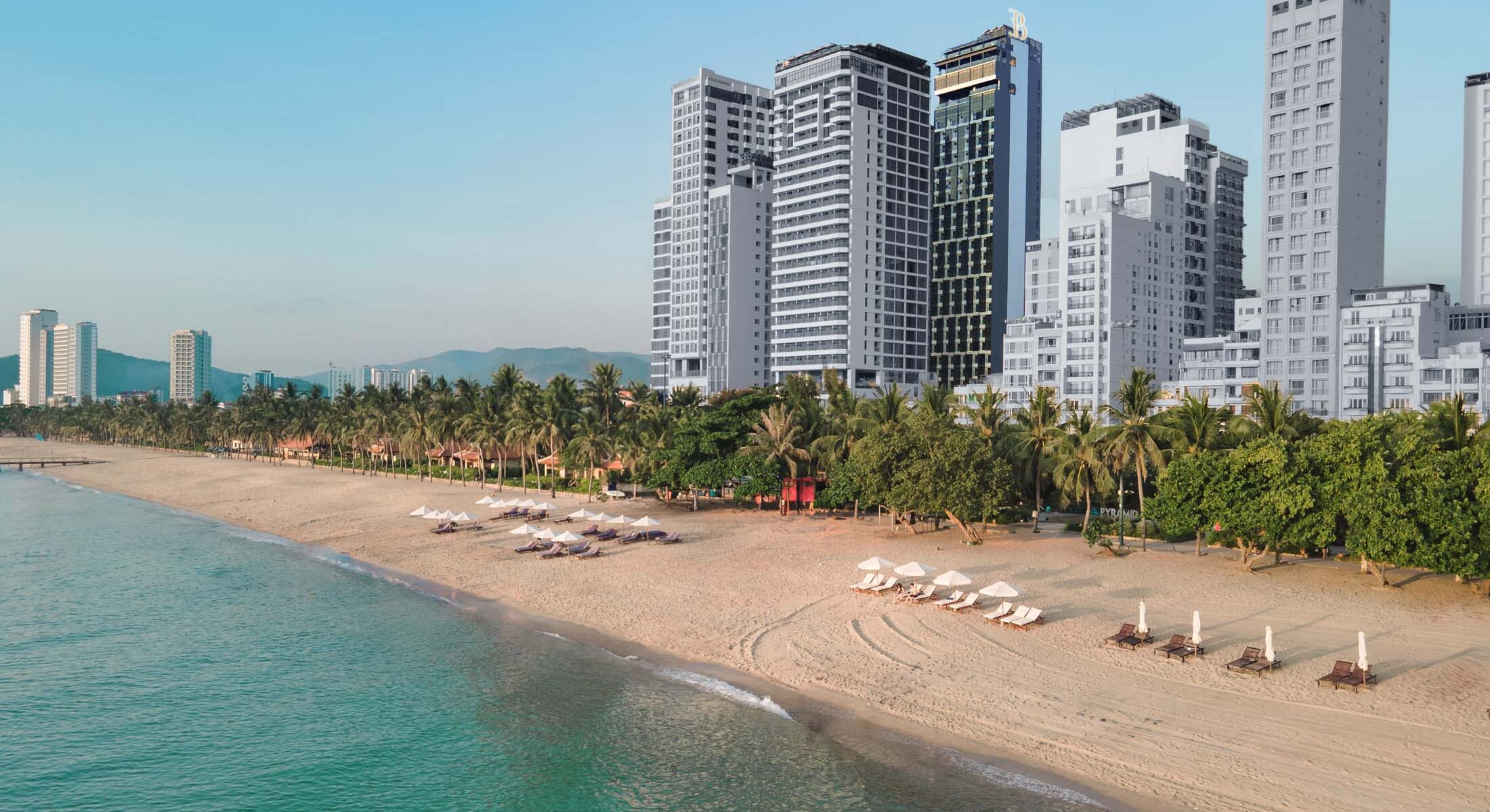 Emerald Bay Hotel & Spa 2