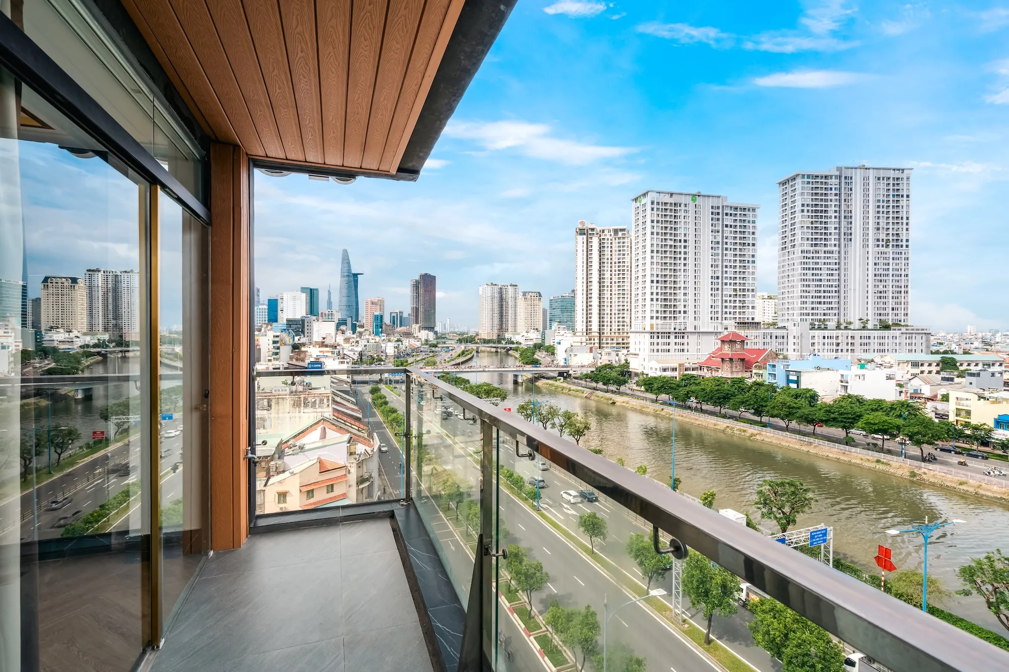 G8 Riverside Hotel Saigon 3