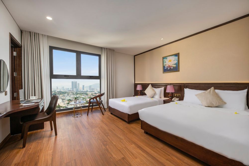 Golden Lotus Hotel Da Nang