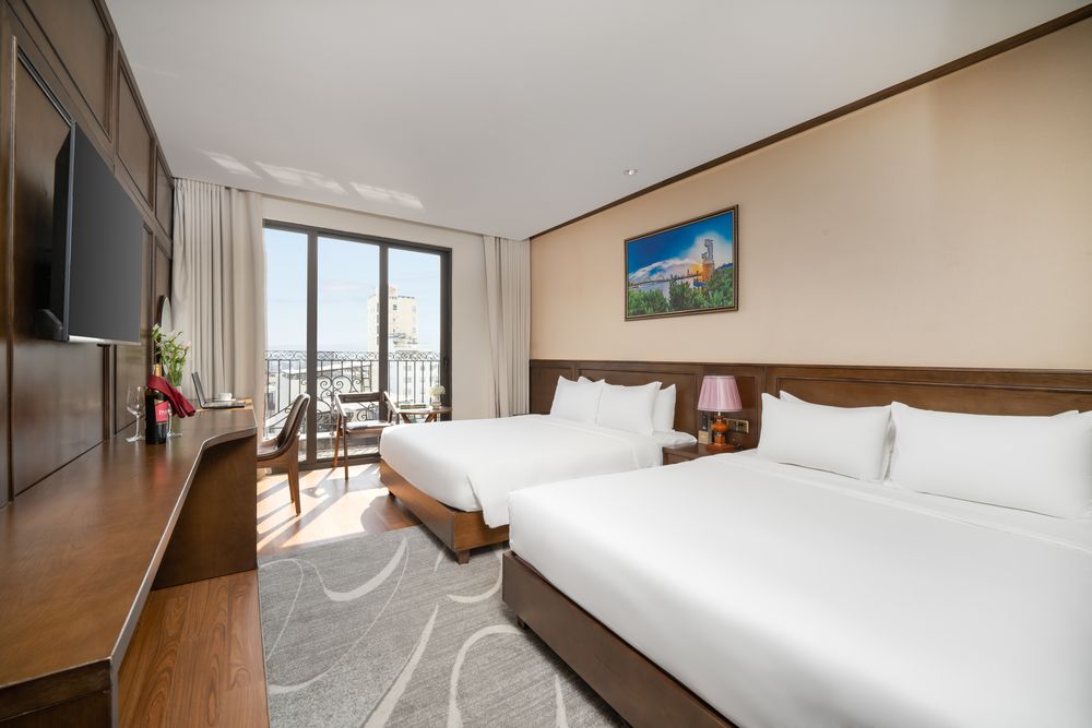 Golden Lotus Hotel Da Nang 2