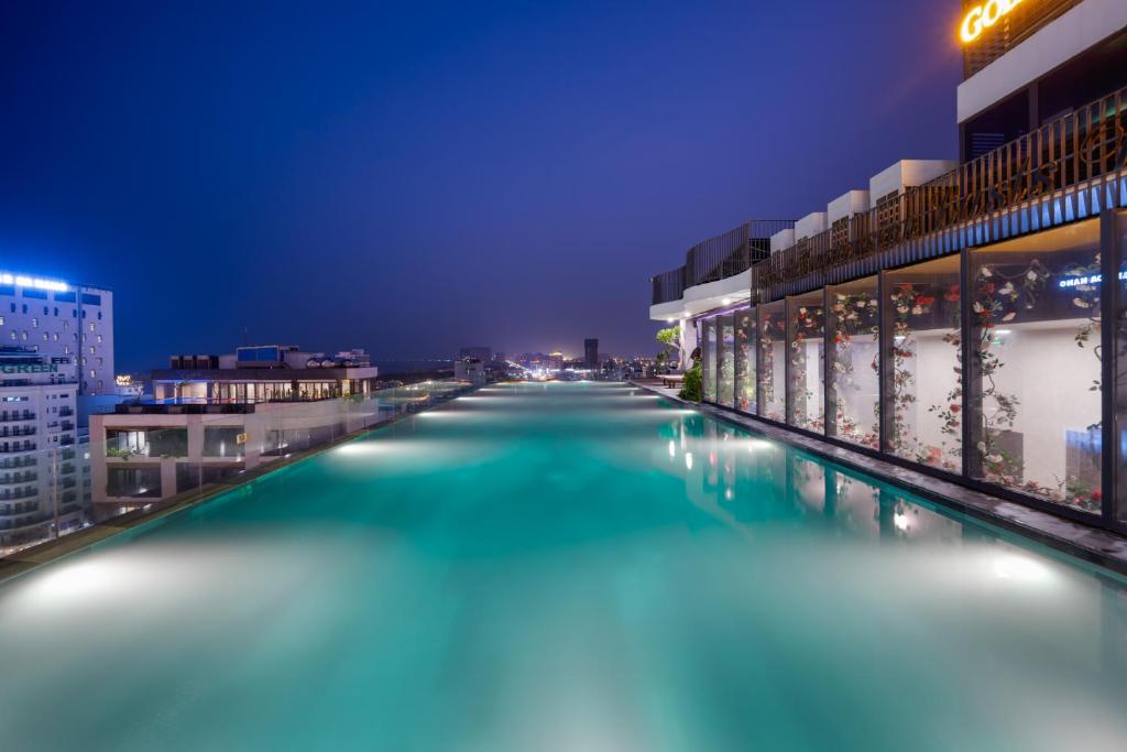 Golden Lotus Luxury Hotel Hanoi 2