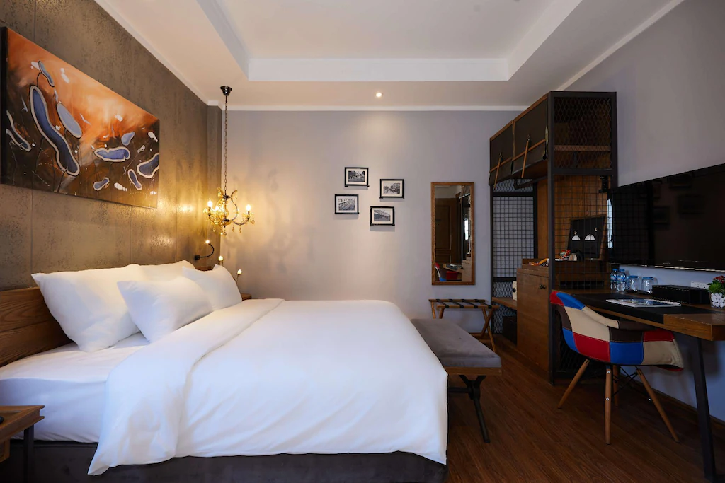Ha Noi Calido Hotel 3