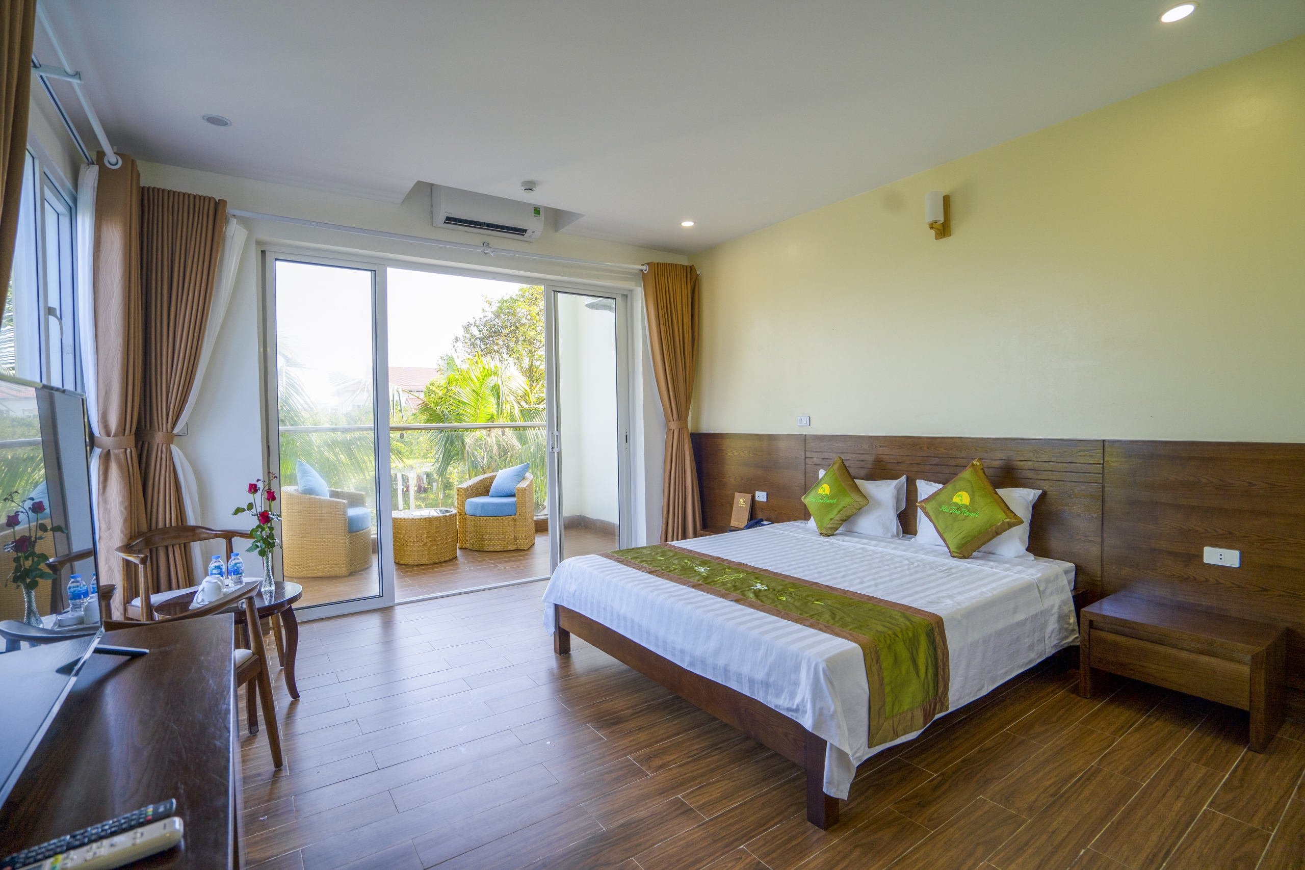 Hải Tiến Resort - Biển Hải Tiến 3