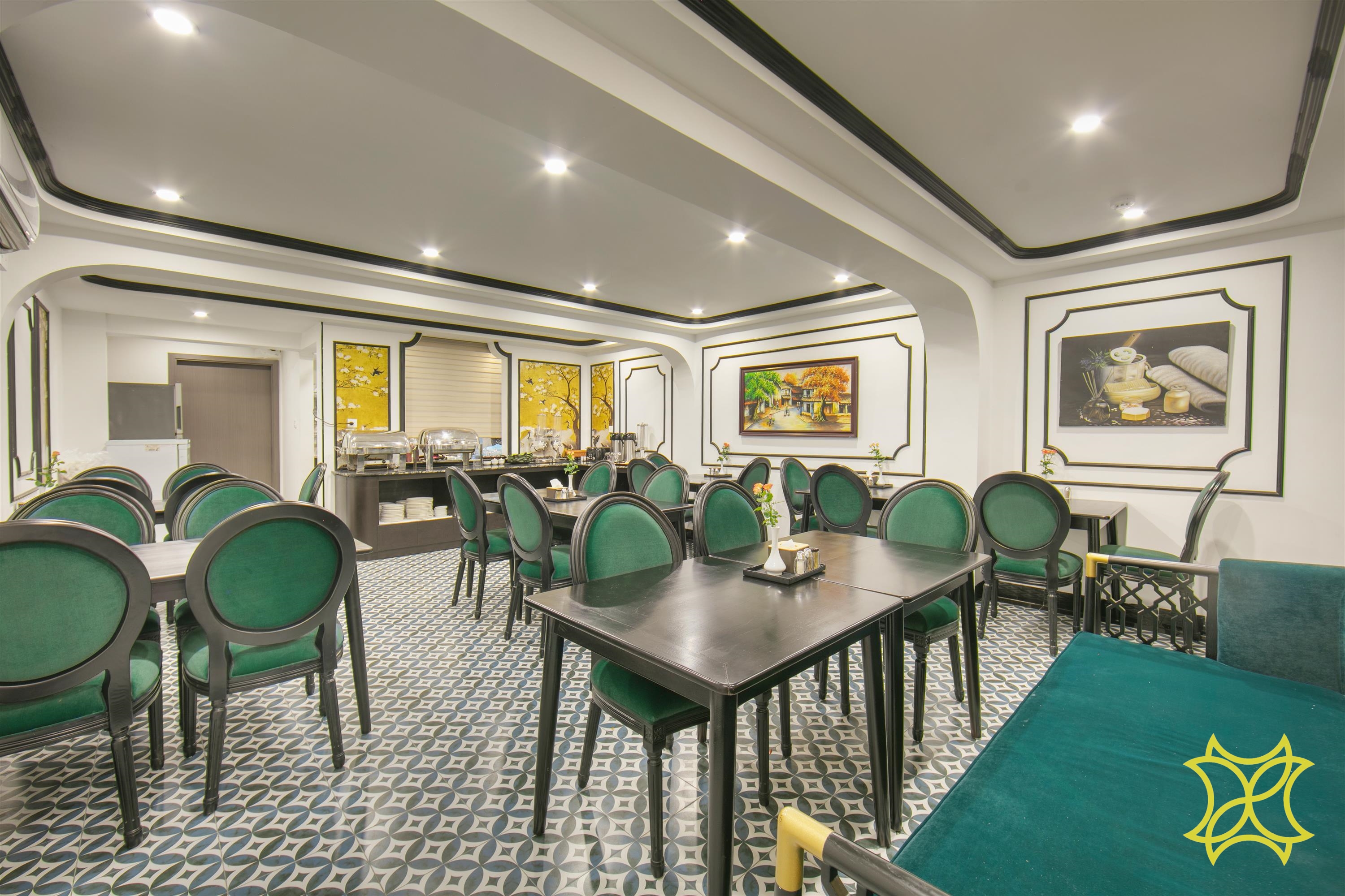Hanoi Grandeur Hotel & Spa 3