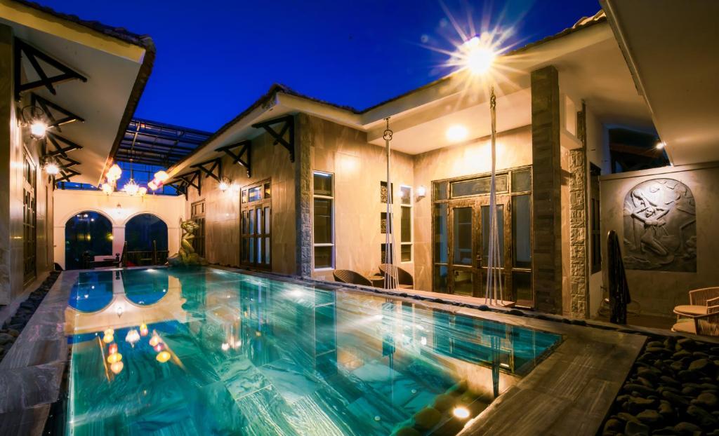 HELLO VILLA & SPA 2