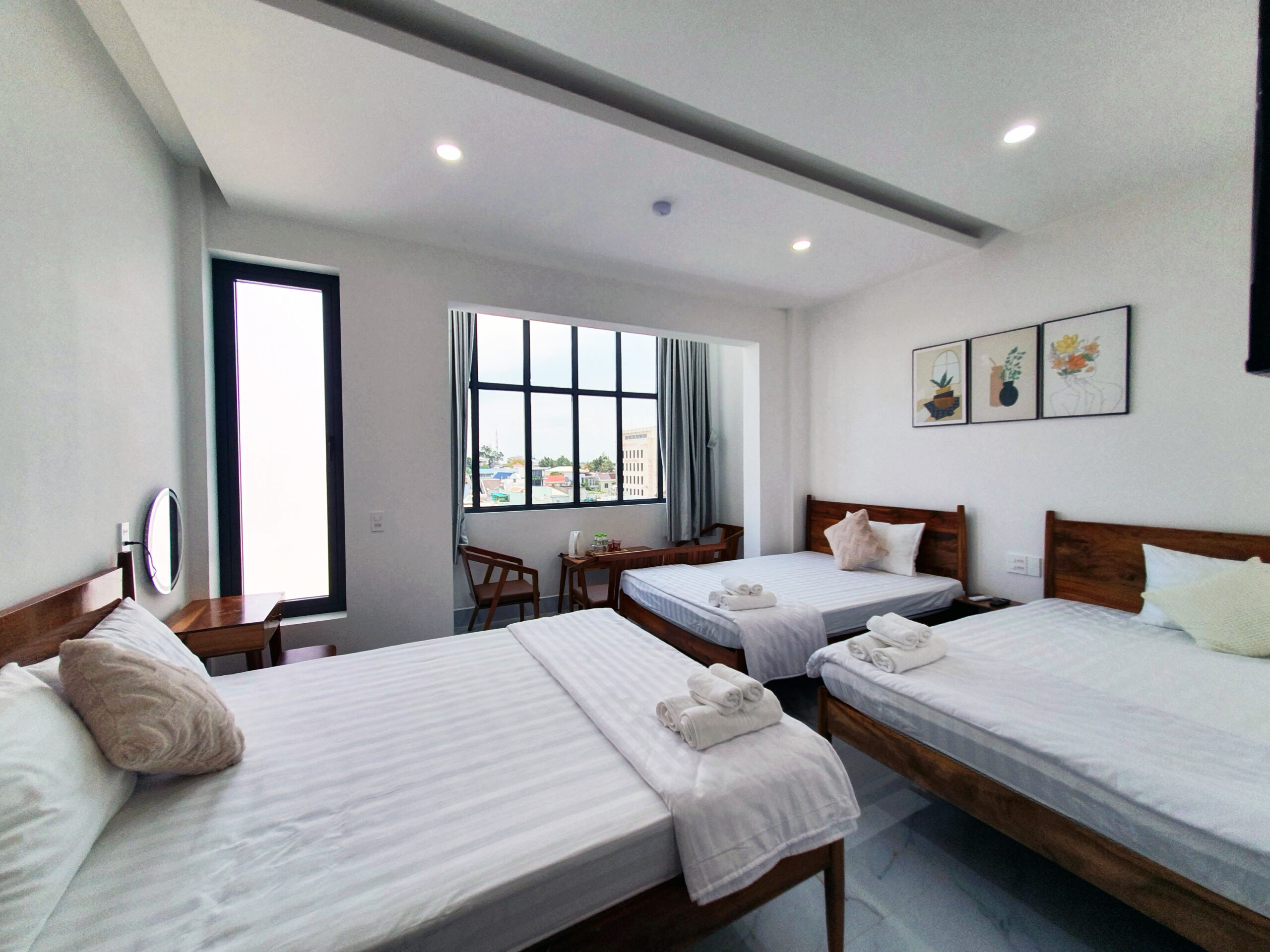 Hero Hostel & Billiards - Khách sạn Châu Đốc