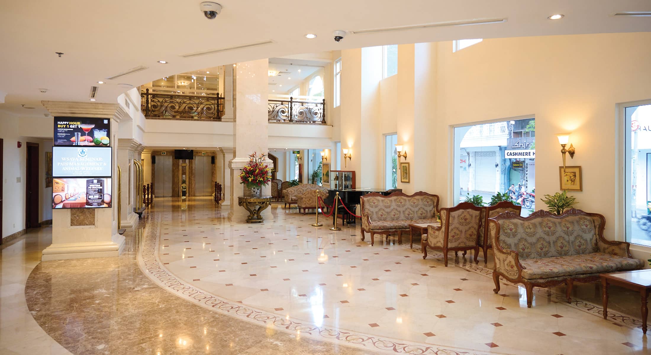Hotel Grand Saigon 3