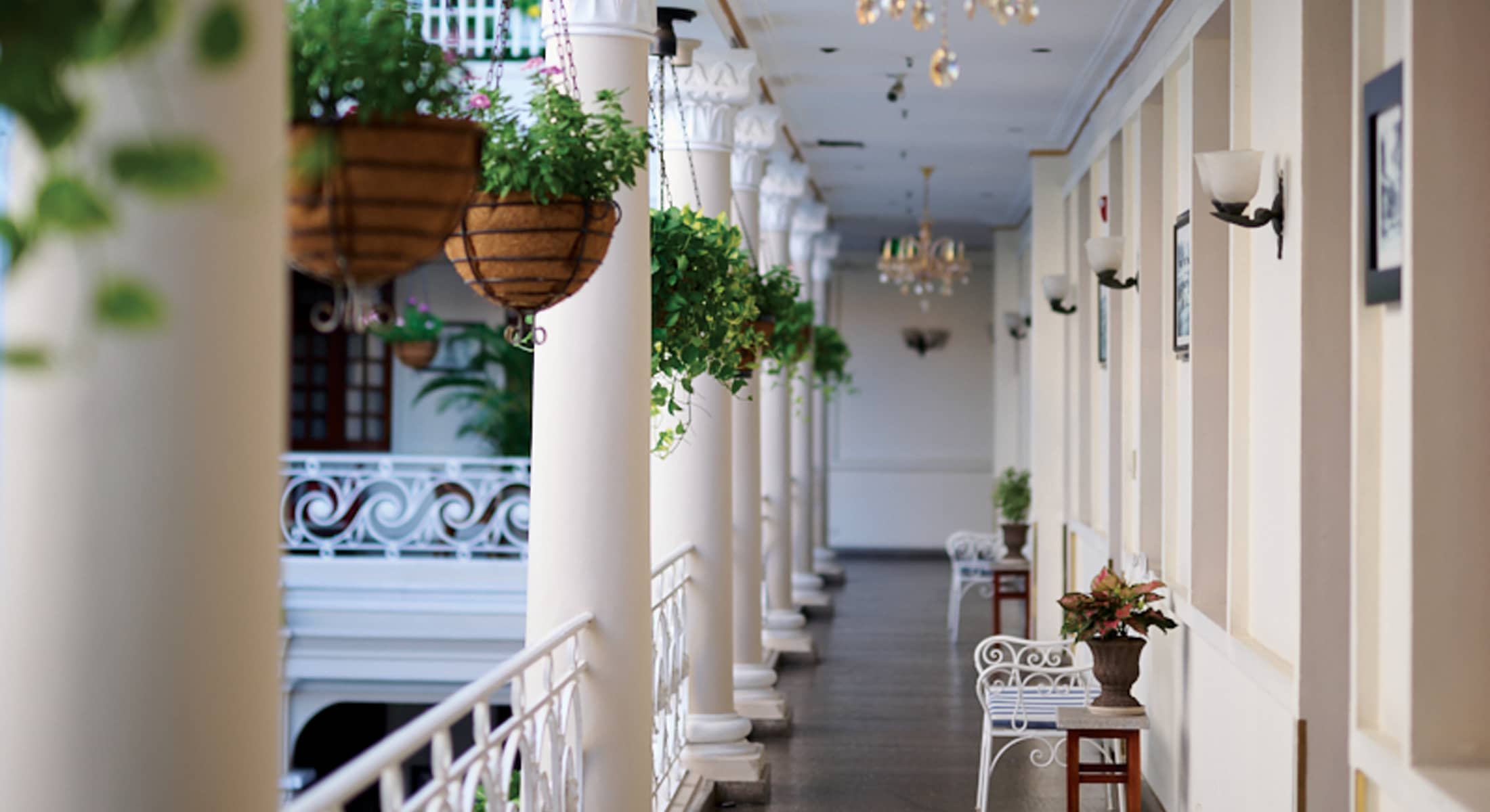 Hotel Grand Saigon 5