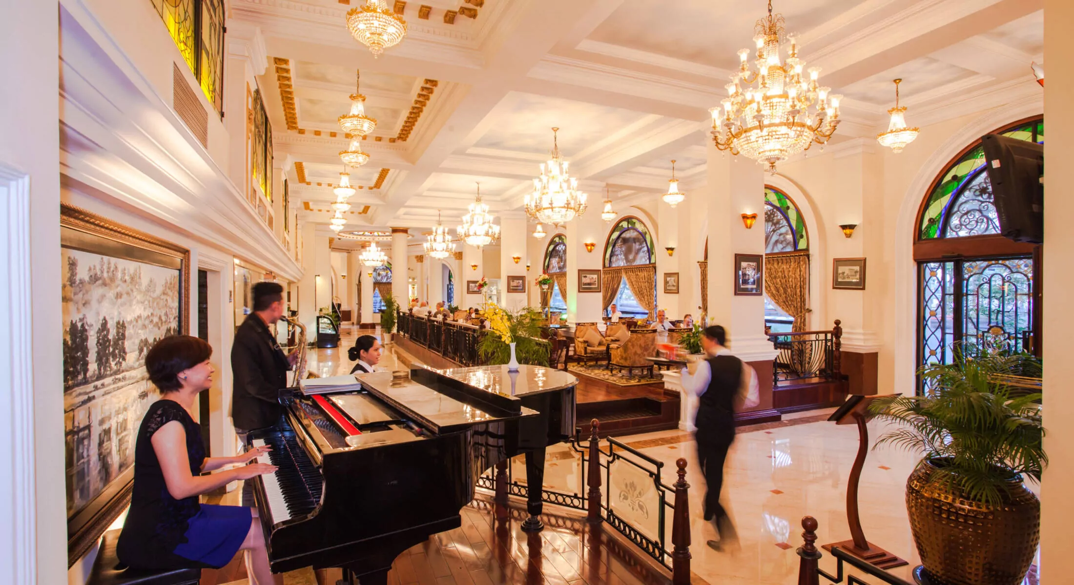Hotel Majestic Saigon 4