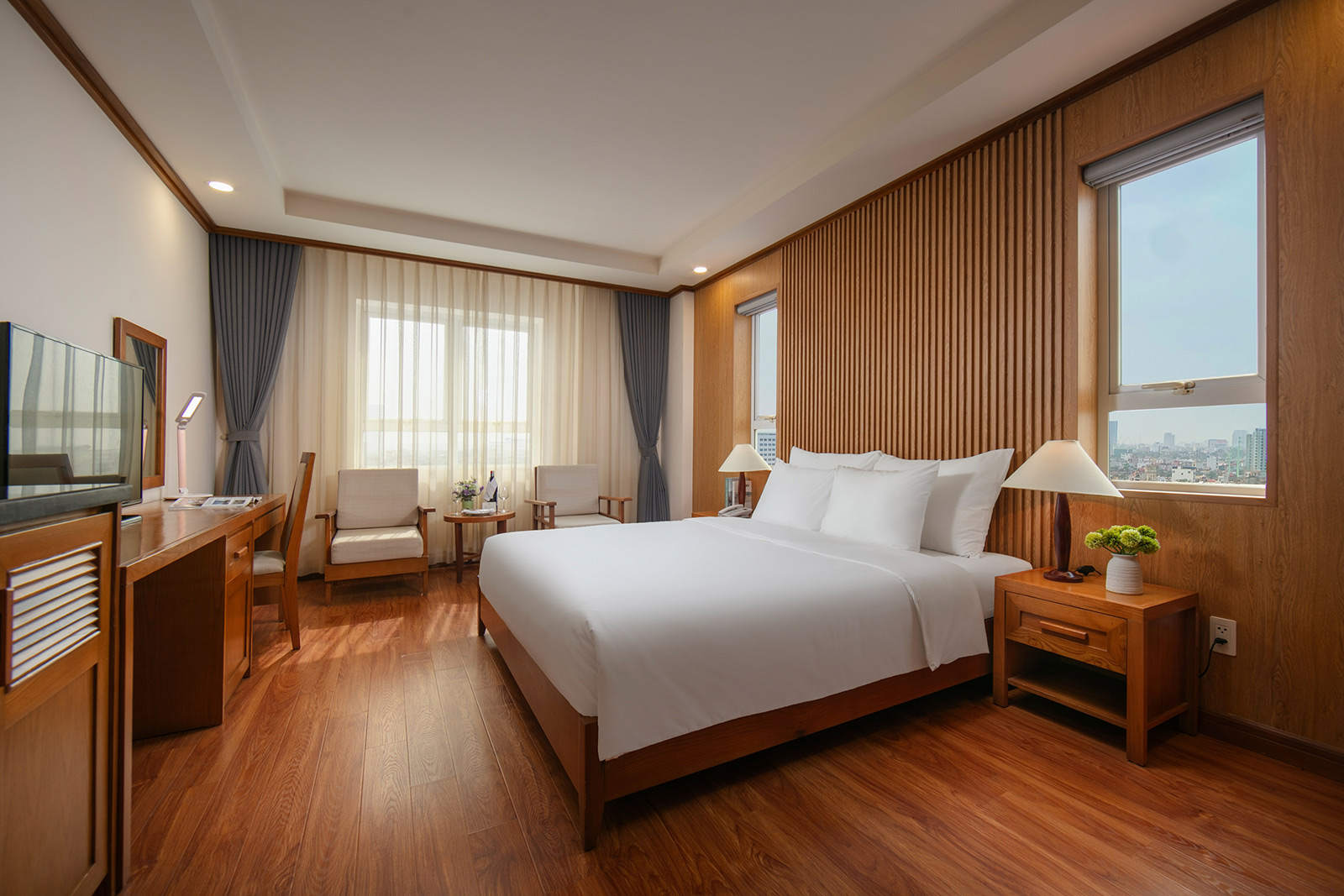 Htower Luxury Apartment, Hotel and Office for lease