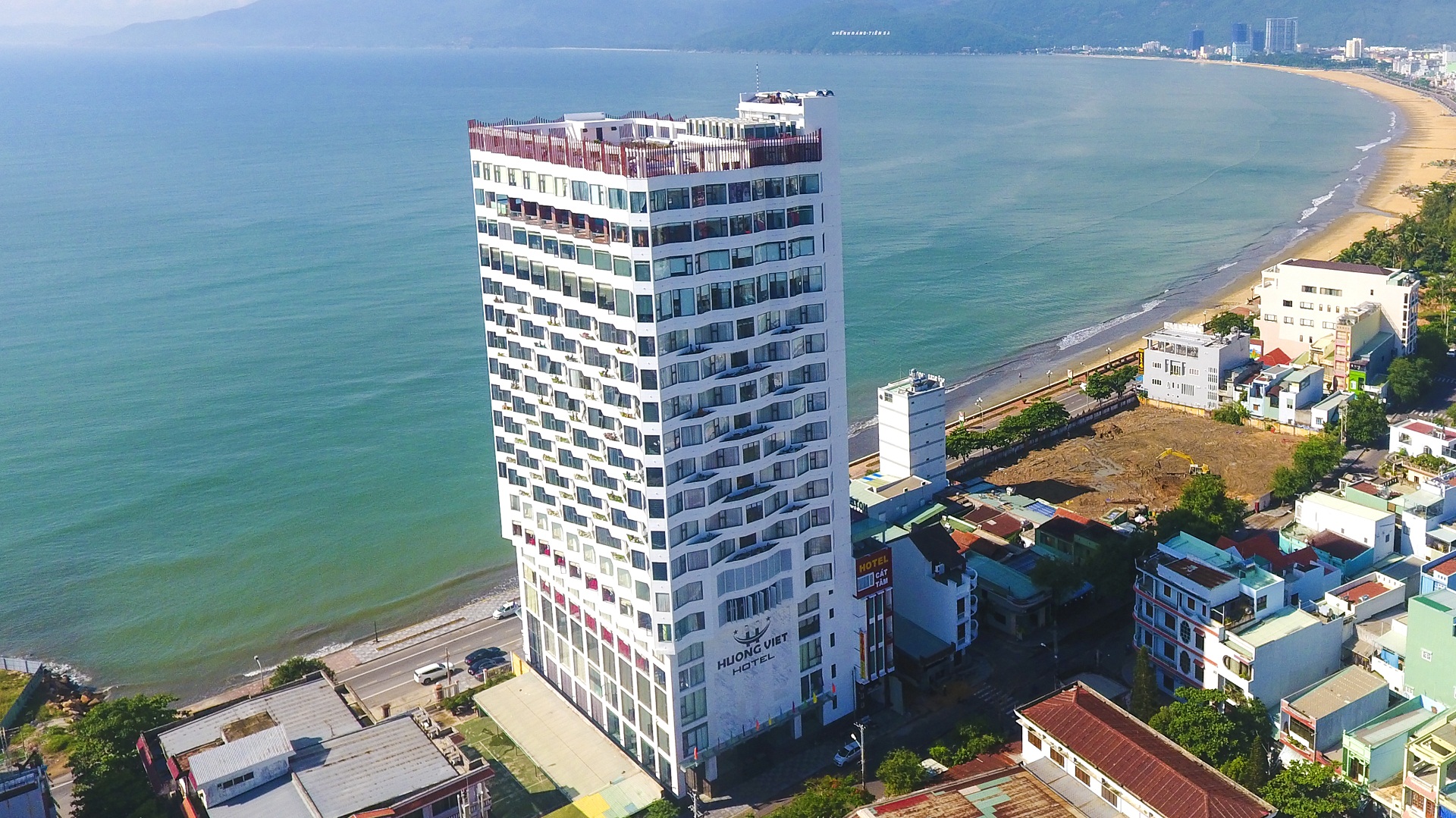 Huong Viet Hotel Quy Nhon - Beachfront 4