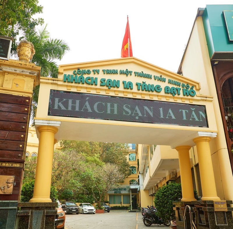 Khách sạn 1A Tăng Bạt Hổ