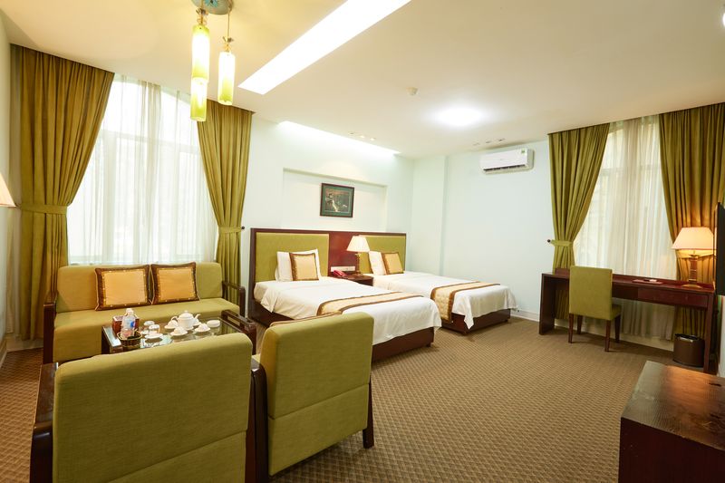 Khách sạn 1A Tăng Bạt Hổ 2