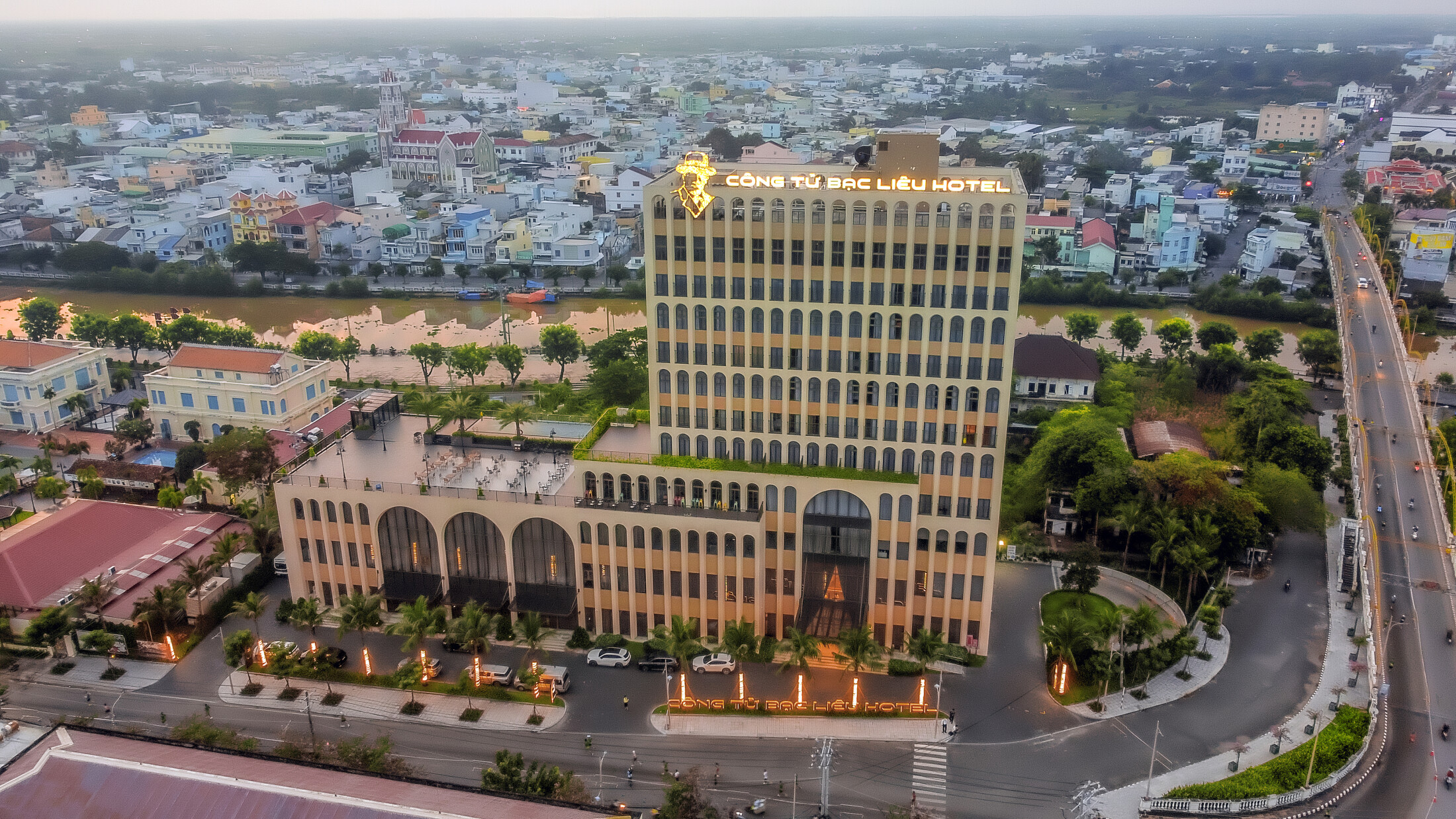 Khách sạn Công tử Bạc Liêu 4