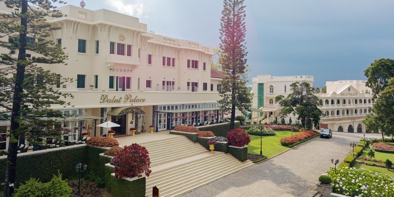 Khách sạn Dalat Palace 4